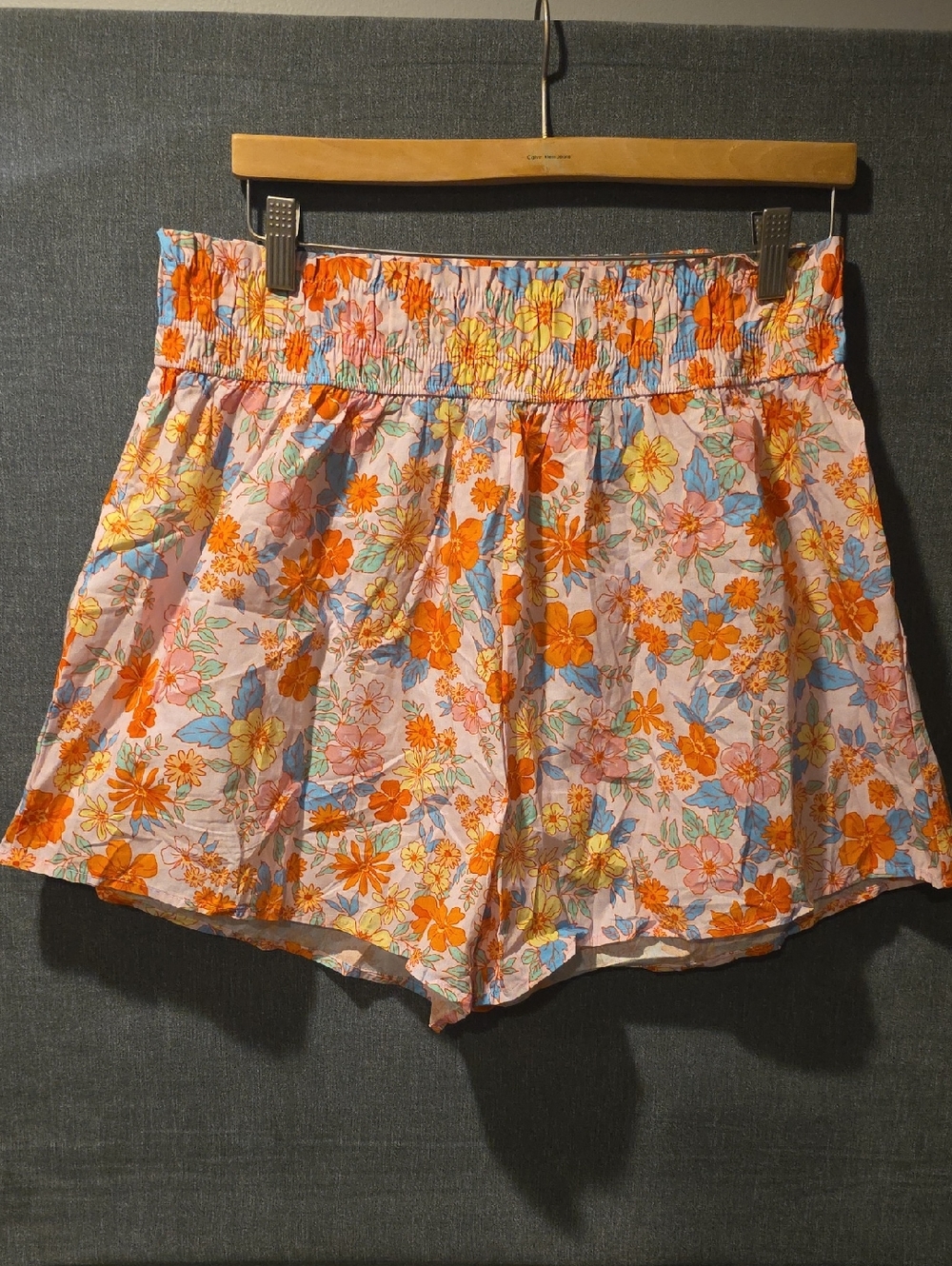 NWT Cupshe Floral Elastic-Waist Shorts - Pink/Orange Size XL Inseam 3 In - Picture 1 of 6